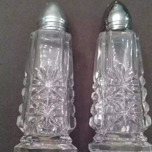 Crystal Salt and Pepper Shakers- Vintage